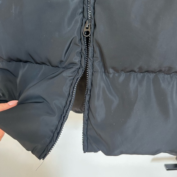 Fabletics Storm Jacket II - Picture 10 of 14